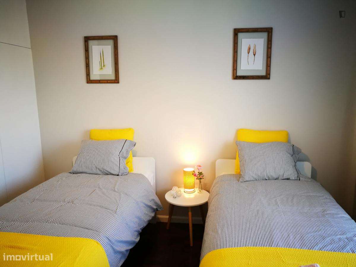 Quarto - localizado em Cedofeita Porto - Grande imagem: 5/35