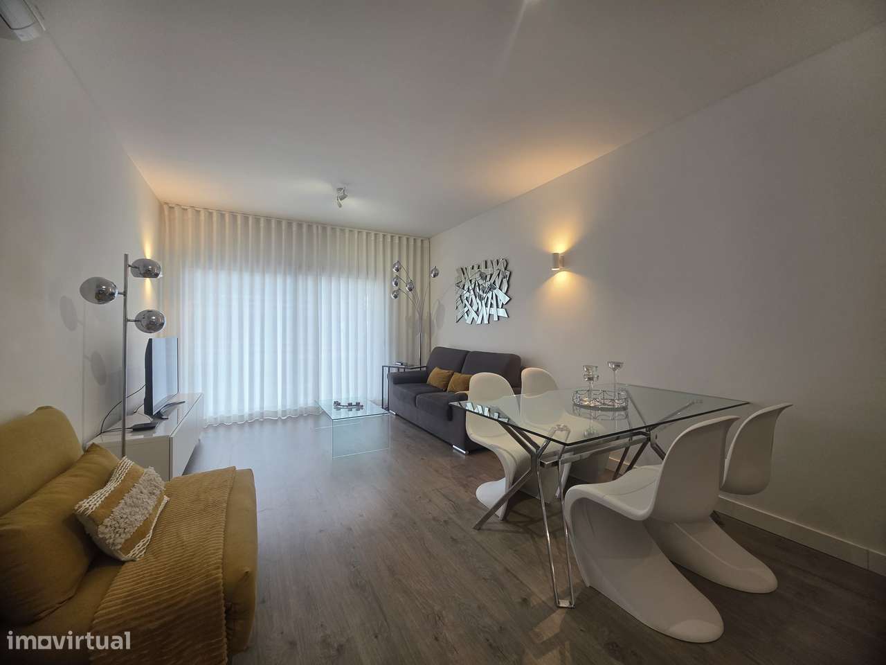 Apartamento T1 - Condomínio Luxo - Grande imagem: 4/31