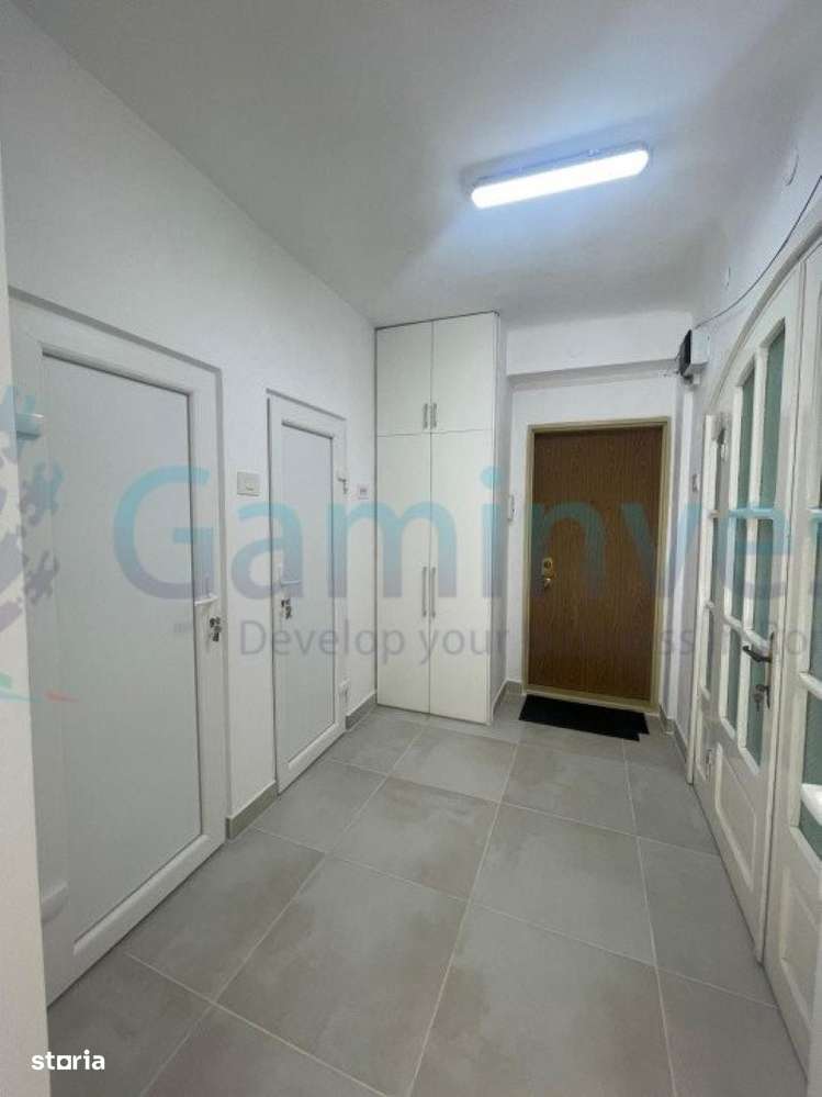 GAMINVEST Spatiu comercial cu vitrina, ultracentral,Oradea,Bihor A2531 - Imagine principală: 4/8