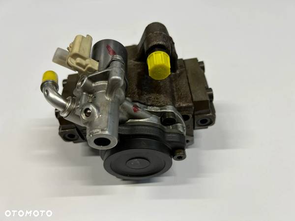 Ford Mazda Volvo 1,6TDCi pompa wtryskowa paliwa 5WS40893 - 3