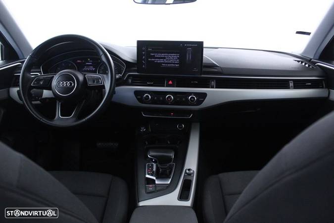 Audi A4 Avant 30 TDI S tronic - 18