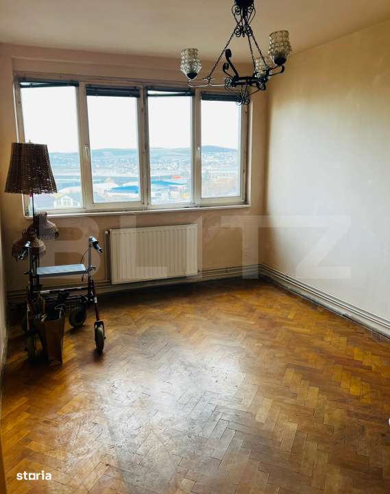 Apartament de vanzare, cu 2 camere, 47 mp, renovabil, zona Libertatii - Imagine principală: 3/8