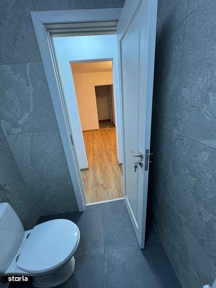 63000 euro, NEGOCIABIL, 2 camere, 50mp, Micro16-10