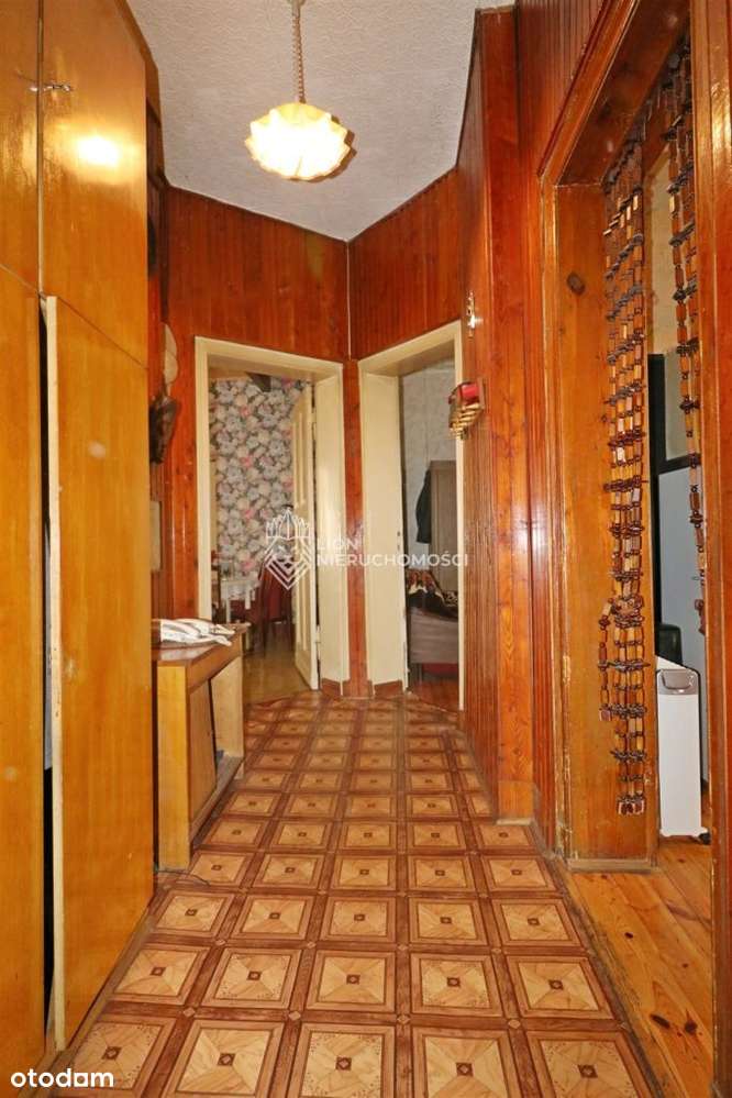 Mieszkanie Kapitańska 72 m2 do remontu 2/3 pokoje-3