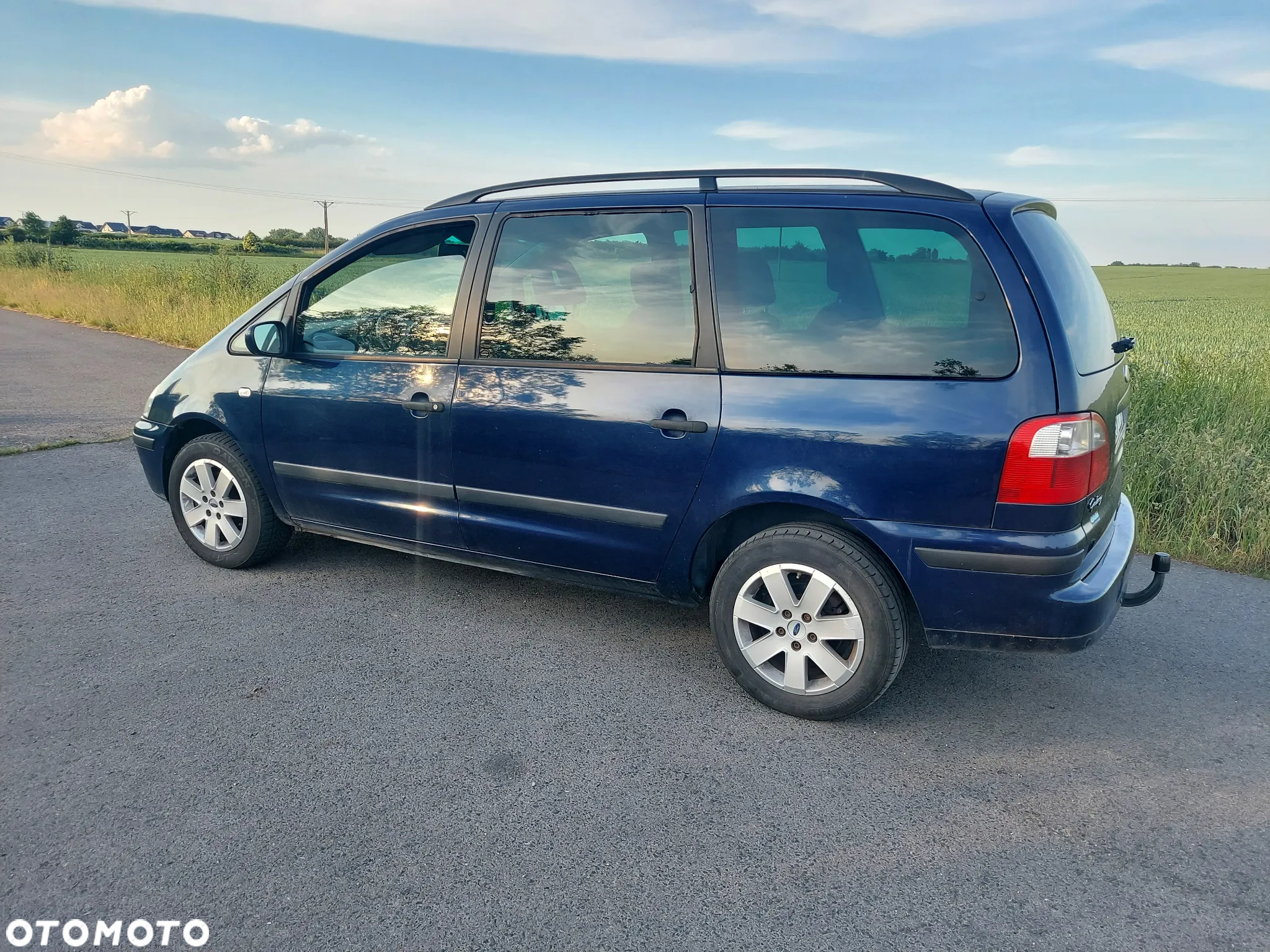 Ford Galaxy 1.9 TDI Trend - 4