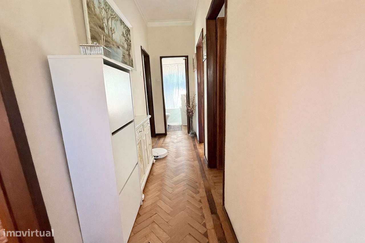 Moradia T3 | Box 2 Carros | Jardim | Exclusivo-6