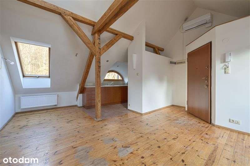 3-pokojowe poddaszowe mieszkanie w Sopocie 2 piętrze-4