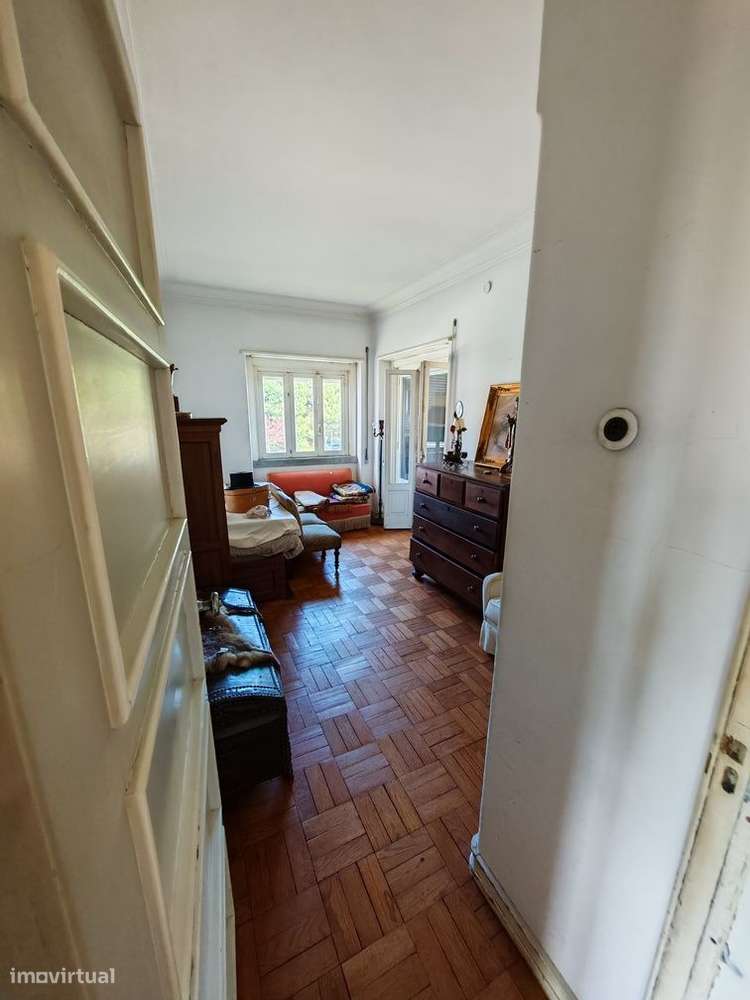 Moradia em bairro calmo de moradias - São João Estoril-35