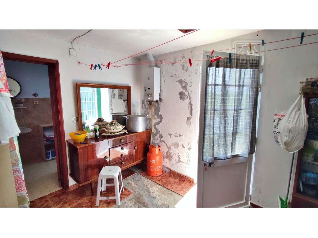 VENDA de CASA - MORADIA com Jardim, Entrada Lateral e Quintal - Fen...-29