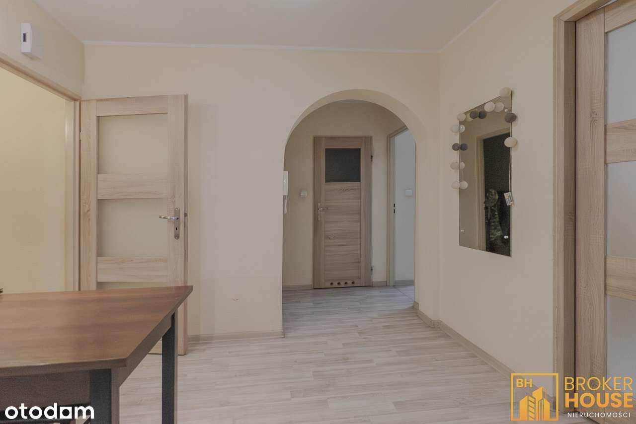 Mieszkanie z balkonem- świetna lokalizacja ul. Ozimska-7