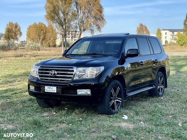 Toyota Land Cruiser V8 4.5 Aut Luxury - 3