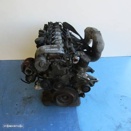 Motor Mercedes Benz 3.2 Diesel com referência 613960-30069490 - 2