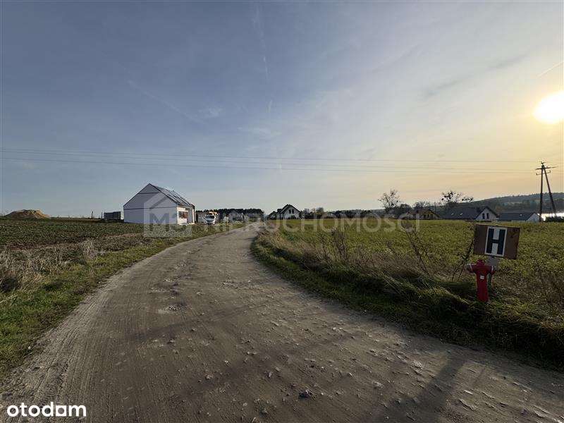 Działka z PnB oraz widokiem na jezioro - Sucumin-9