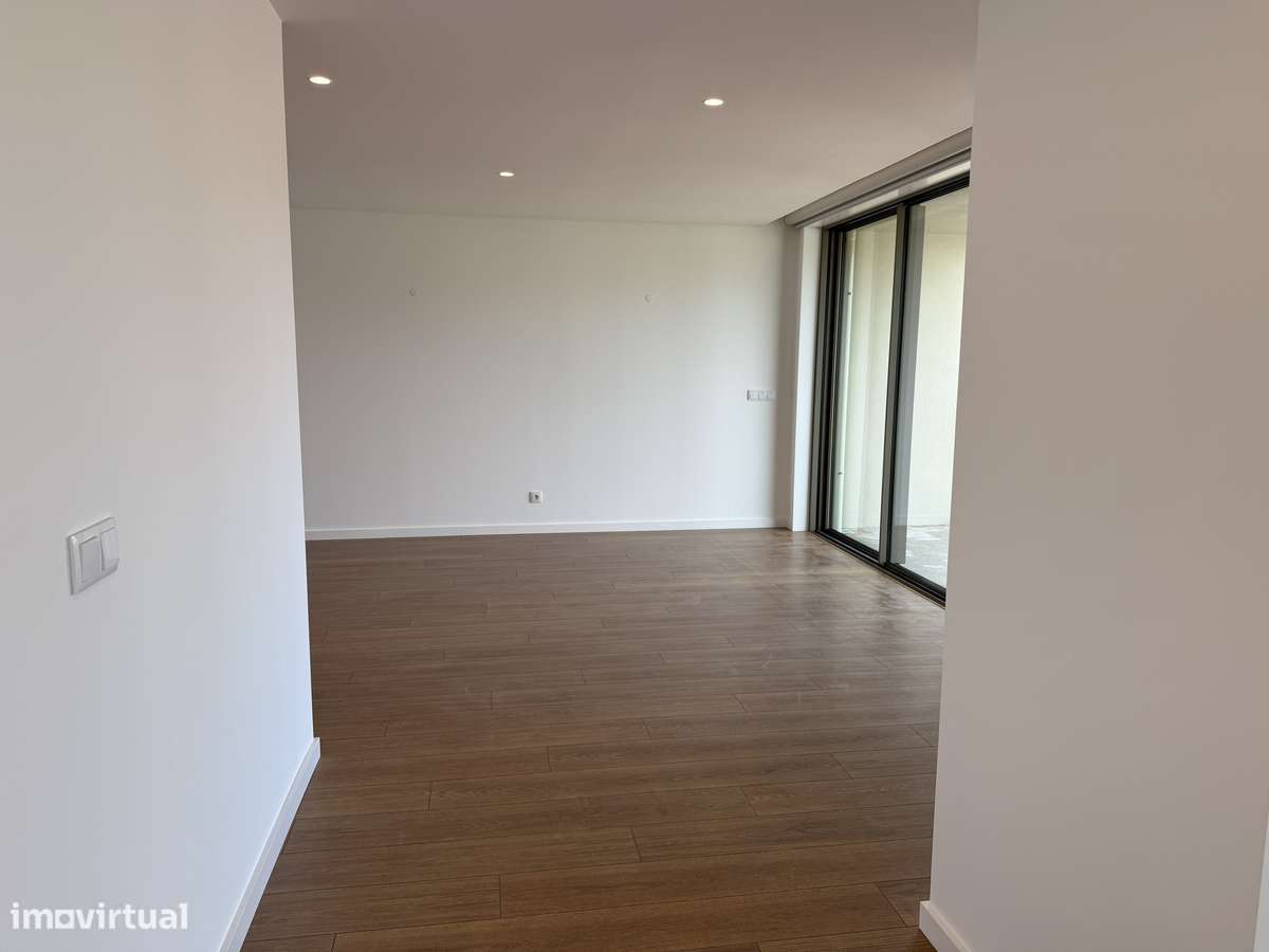 T2+1 Último andar piso único-14