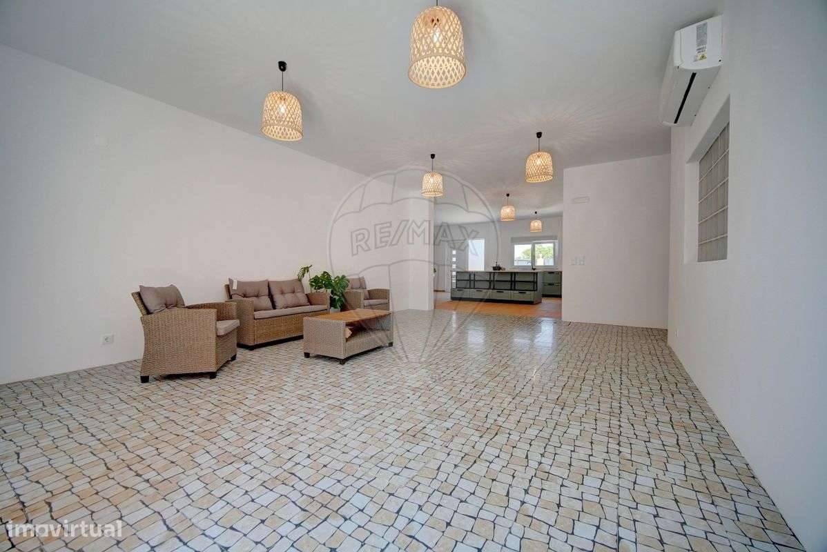 Moradia T6 para venda-28