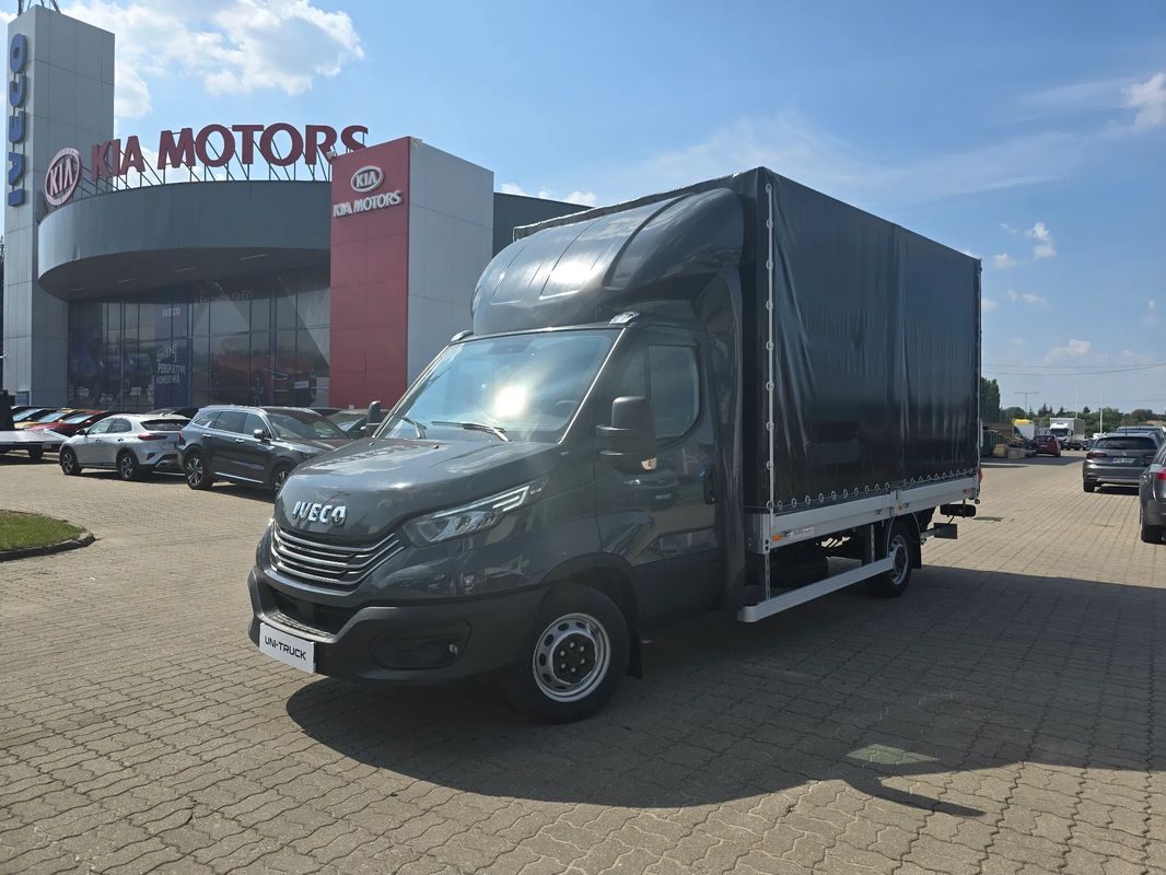 Iveco OD RĘKI 8Ep + WINDA !!! Sprzynia z PLANDEKĄ - 179.900 Netto - Winda 750kg - Pełne LEDY