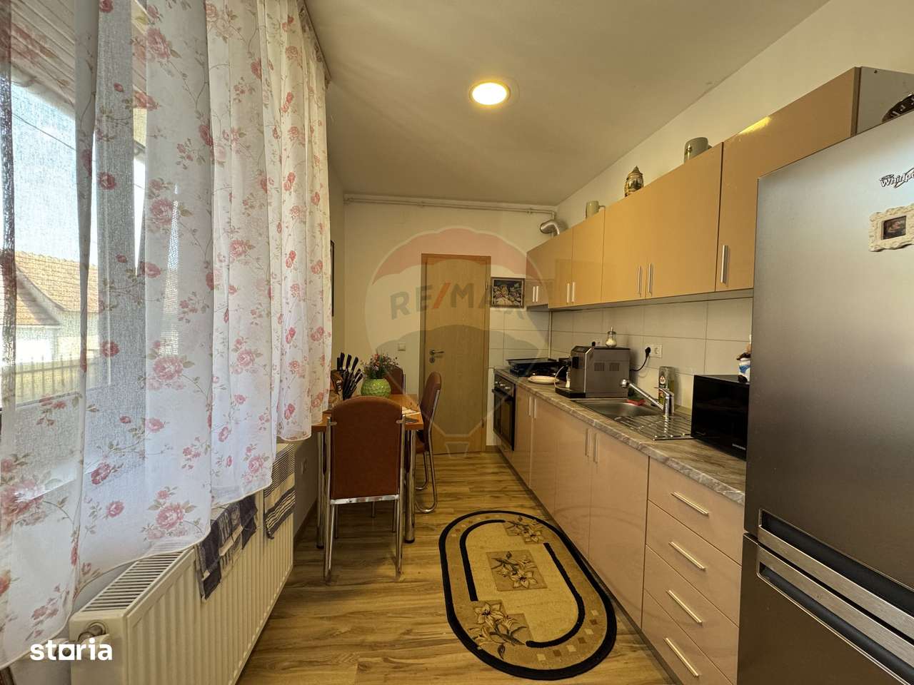 Casa pe un nivel, 2 camere, str. Stejarului-4