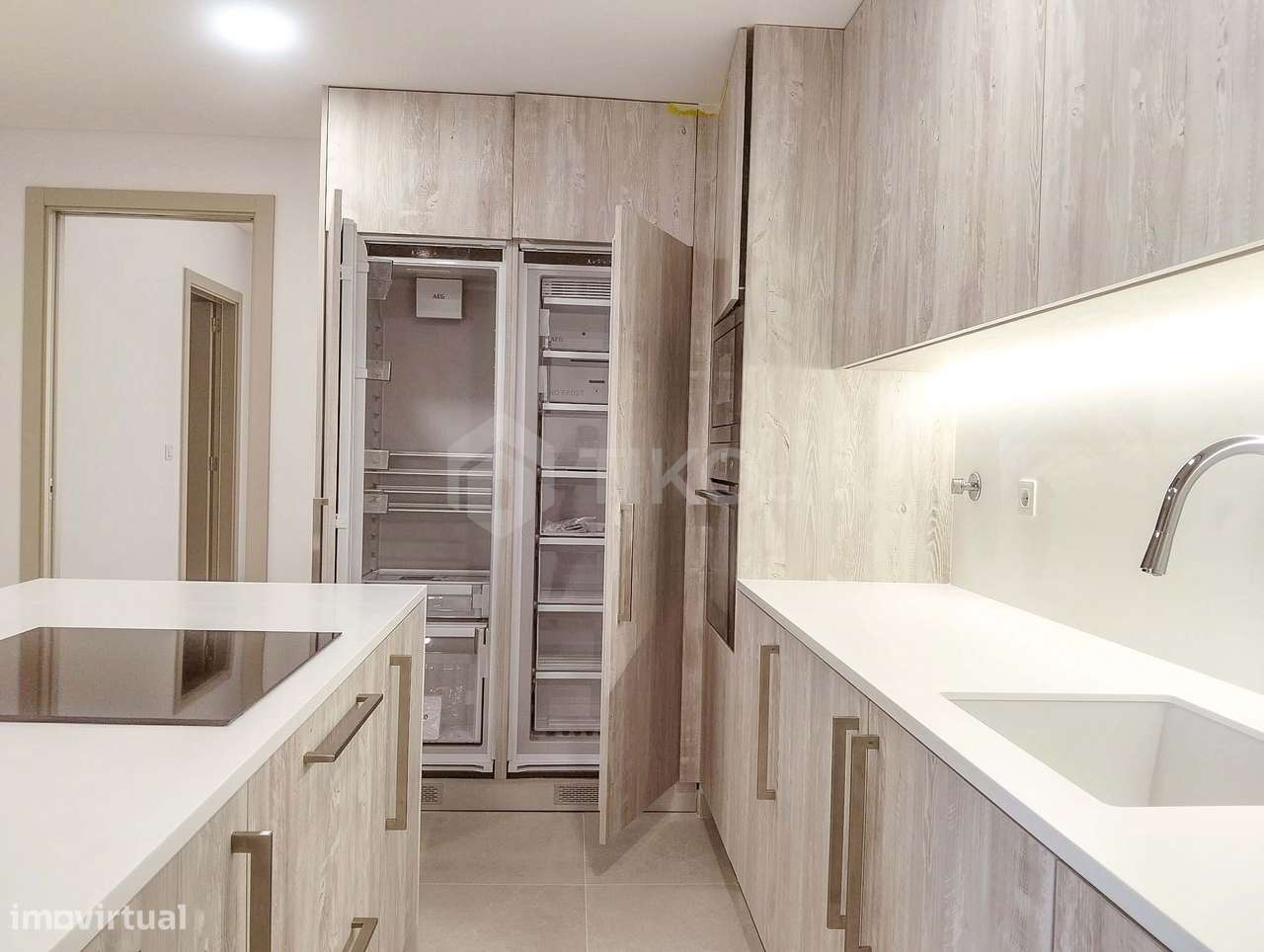 Apartamento T3 + 1 DUPLEX  com garagem/BOX  e arrumos à venda em Monti-16