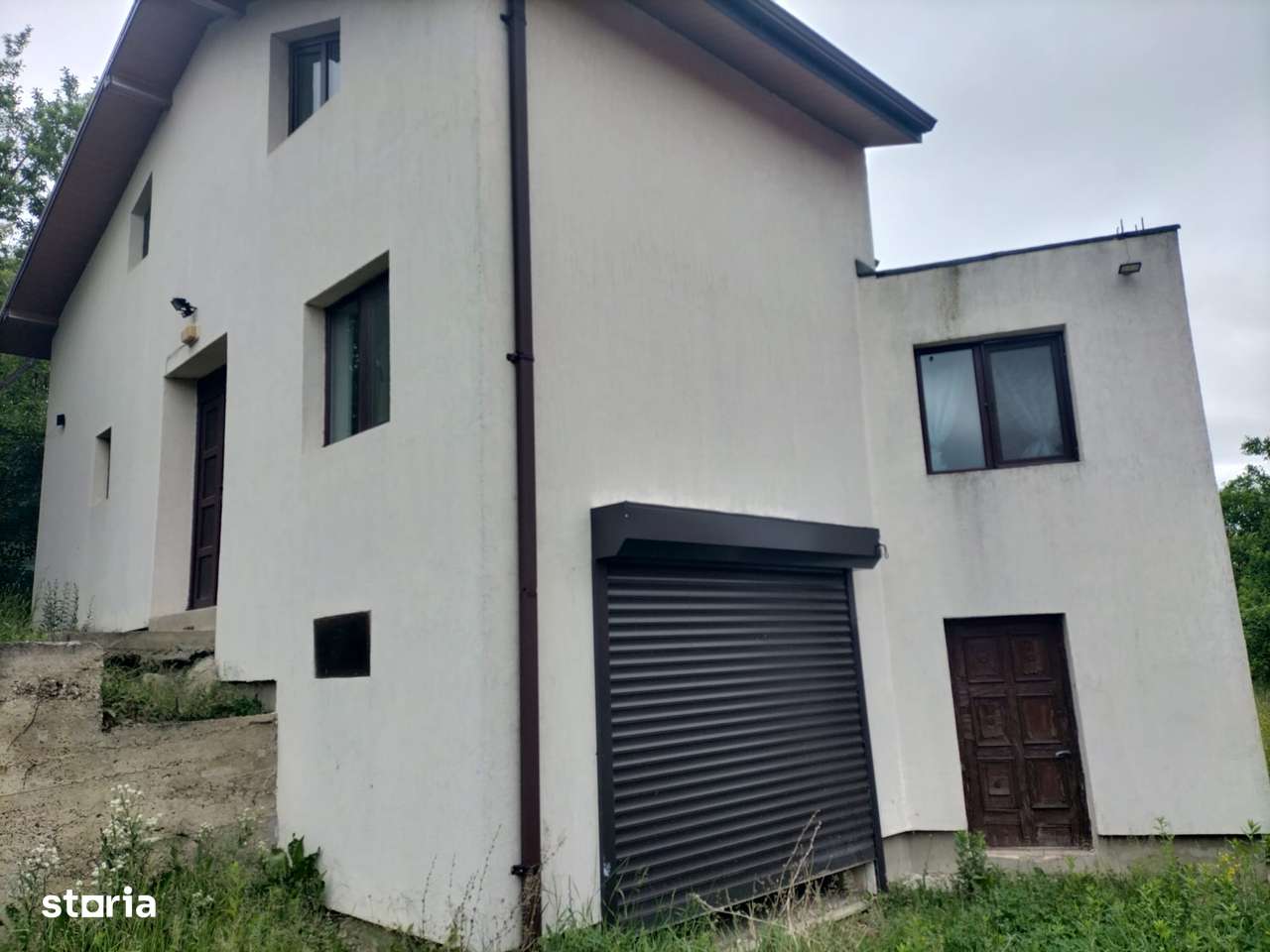 Casa D+P+M, D, 150 mp, teren 700 mp, Bratuleni, în spate la Metro-0