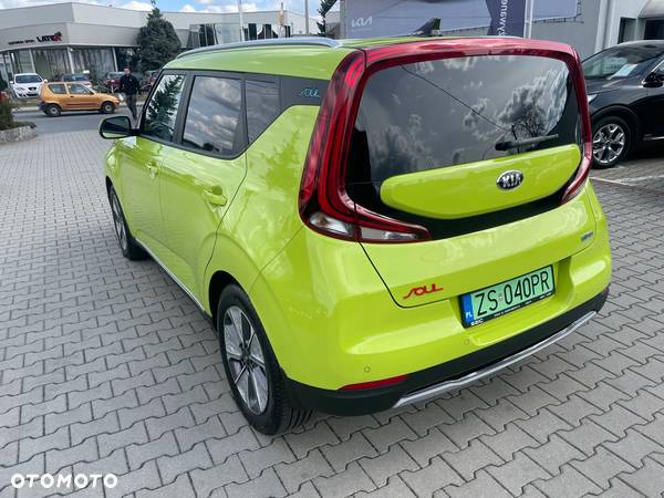 Kia Soul e-Soul 64kWh XL - 2