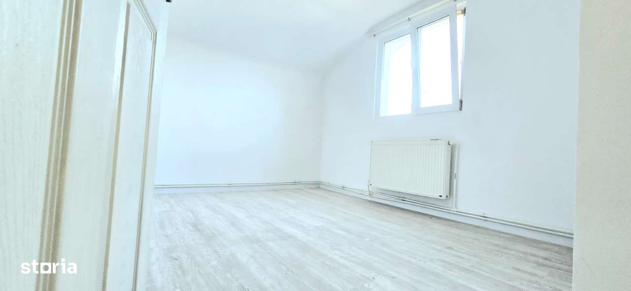 OPORTUNITATE DE INVESTITIE: Casă cu garaj – Lunca Cetățuii (Editurii)-10