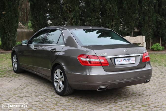 Mercedes-Benz E 250 CDi Avantgarde BlueEfficiency Auto. - 8