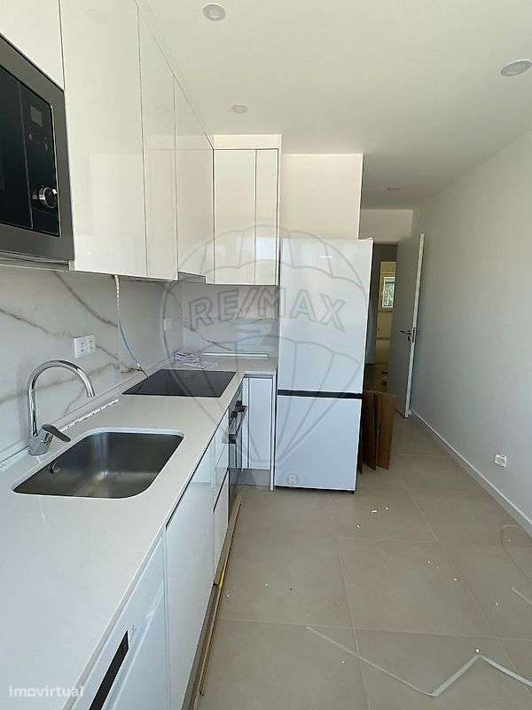 Apartamento T2 para arrendamento - Grande imagem: 2/25