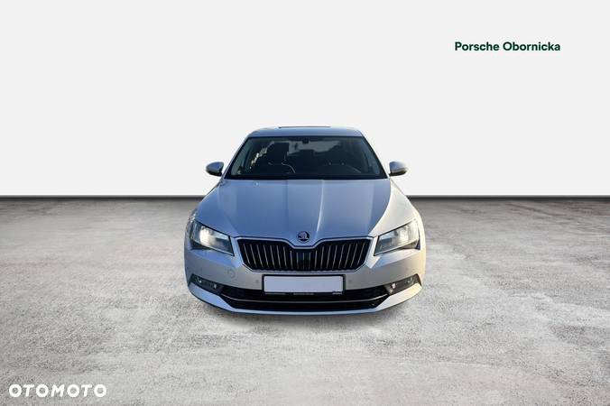 Skoda Superb 2.0 TDI Ambition - 8