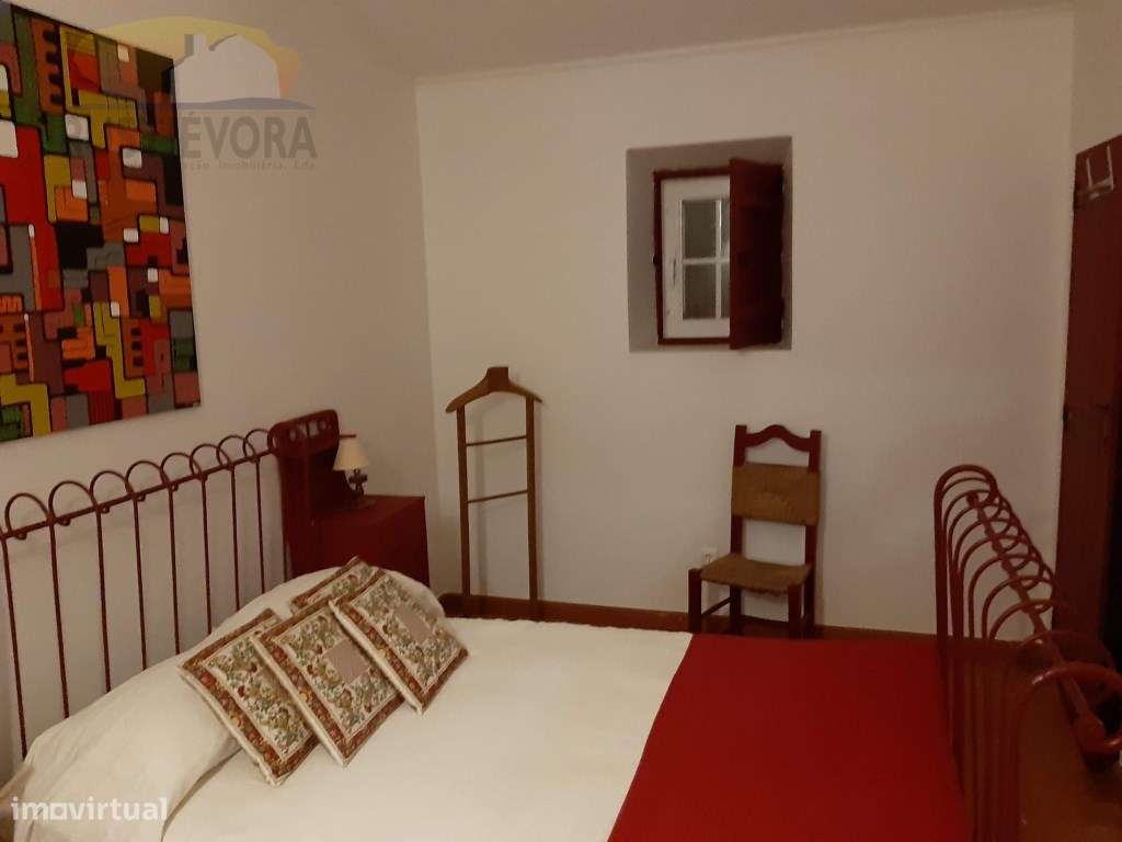 Quinta com 16 ha, com 4 Moradias Unifamiliares, piscina e várias ár...-20