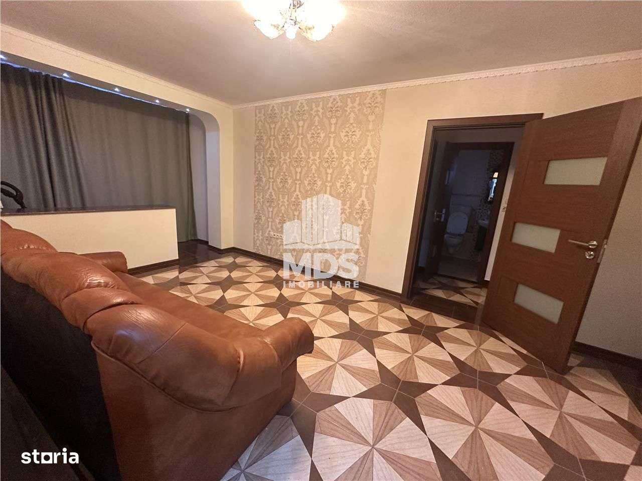 Decomandat la etajul 1 in bloc anvelopat-9