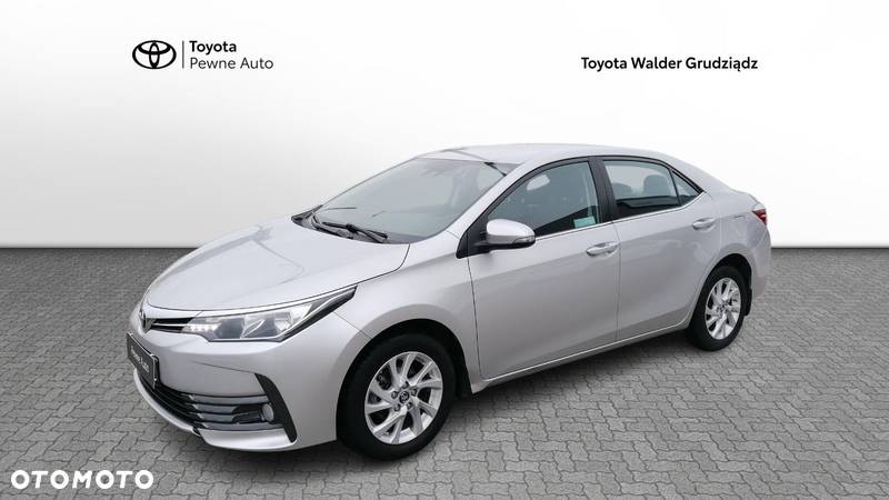 Toyota Corolla 1.6 Classic Plus - 1