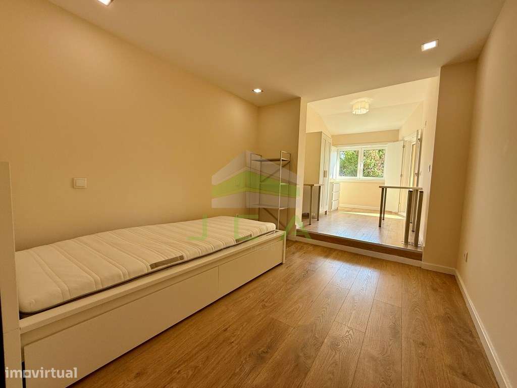 Apartamento T6 no centro de Leiria-19