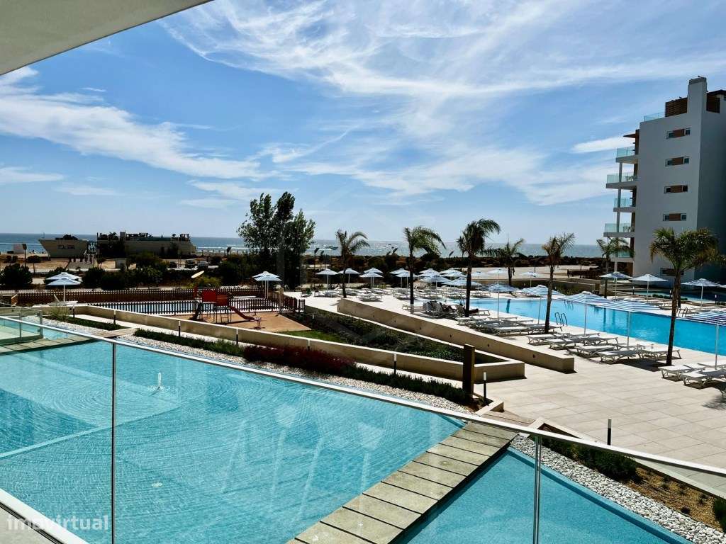Apartamento Frente Mar Exclusivo c/ 2 Quartos, em Vilamoura, Algarve - Grande imagem: 2/25
