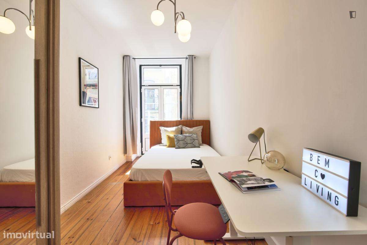 Quarto - localizado em Graça Lisbon - Grande imagem: 5/25