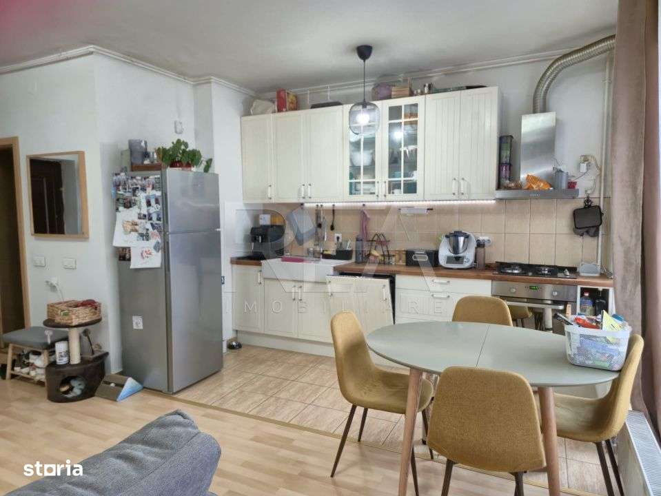 Apartament cu 3 camere de vanzare la 158000 Є cu 2 boxe si 2 locuri d - Imagine principală: 4/19