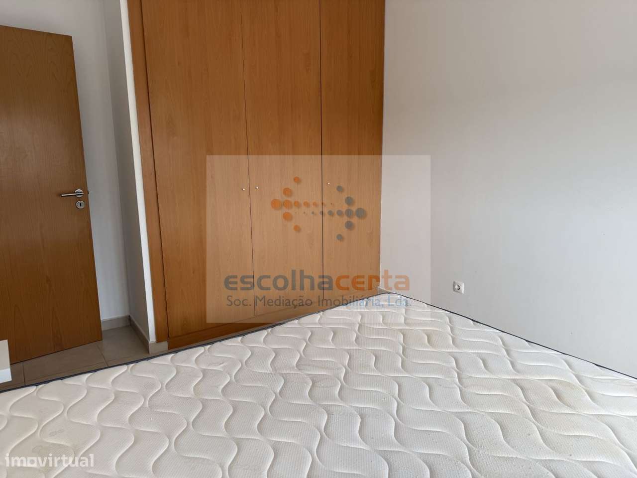 Excelente T1 com varanda no Palmela Village - Grande imagem: 3/23