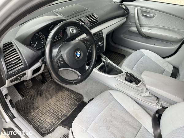 BMW Seria 1 116i - 5