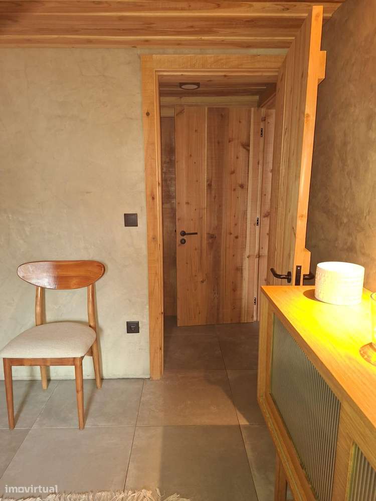 Moradia em S.Roque do Pico com 2 apartamentos de luxo-31