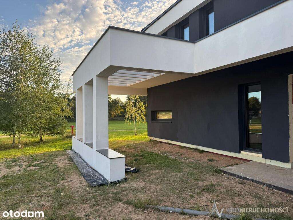 Podmiejska willa 230m2 z dużym garażem i tarasami - Pełny obrazek: 4/20