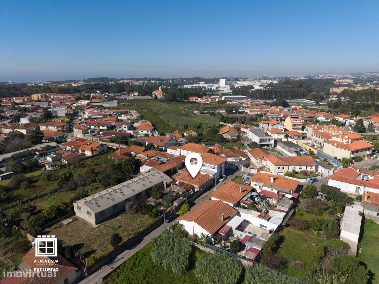 Moradia térrea para restauro em Serzedo-24