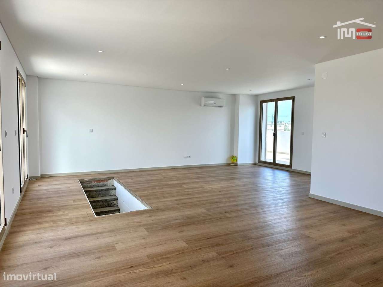 Incrivel Duplex com 292m2-12
