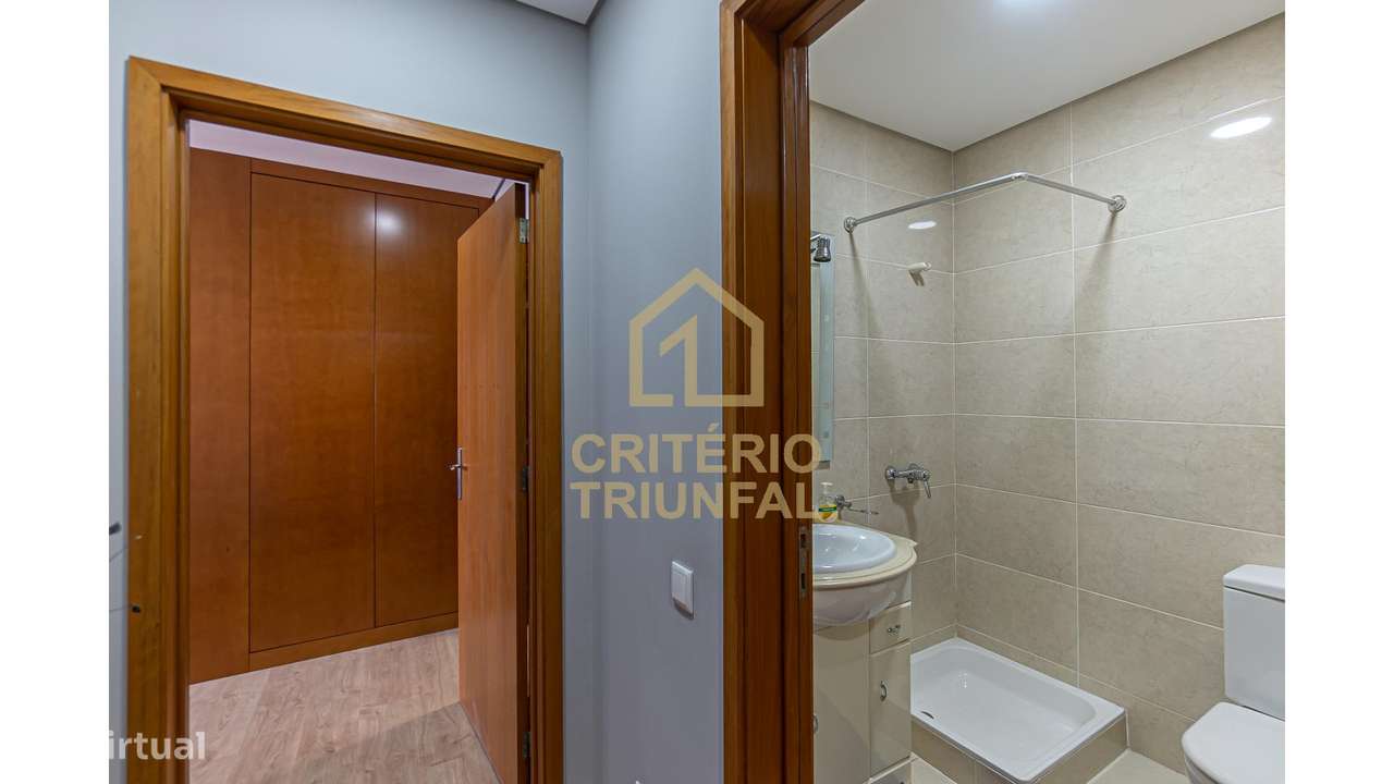 Apartamento T2 em Bitarães, Paredes-26