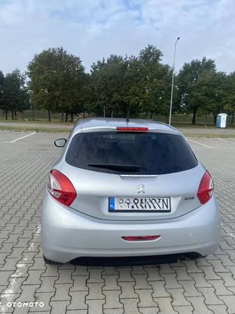 Peugeot 208 1.2 PureTech Active - 7