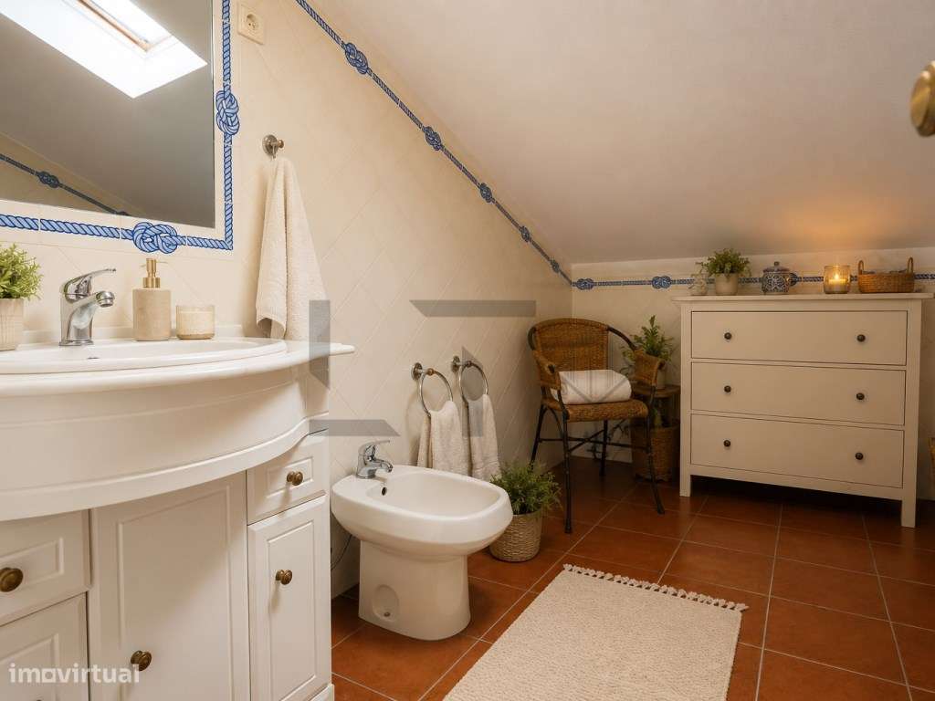 Moradia de Sonho T4+1 para Venda com Total Vista Mar, junto à Praia...-30
