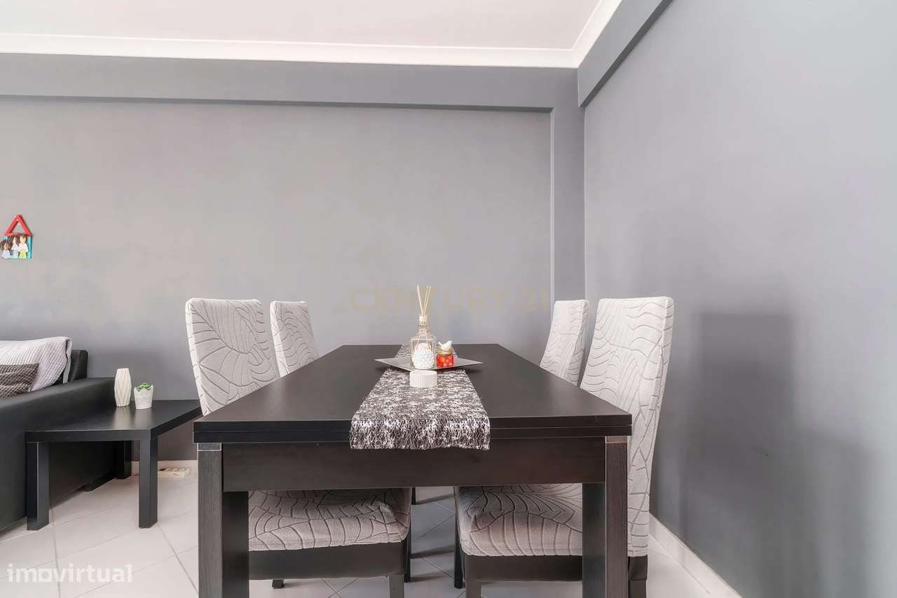 APARTAMENTO T2 | PRONTO A HABITAR | PERTO DO RIA SHOPPING | OLHÃO-4