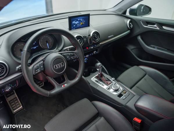 Audi S3 2.0 TFSI quattro S tronic - 13