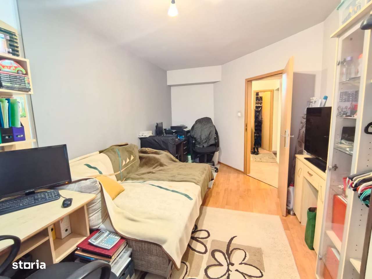 Apartament cu 4 camere -ETAJ INTERMEDIAR--5