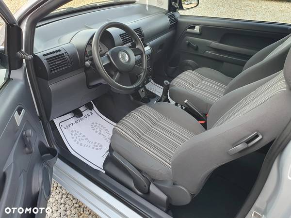 Volkswagen Fox 1.2 Style - 10