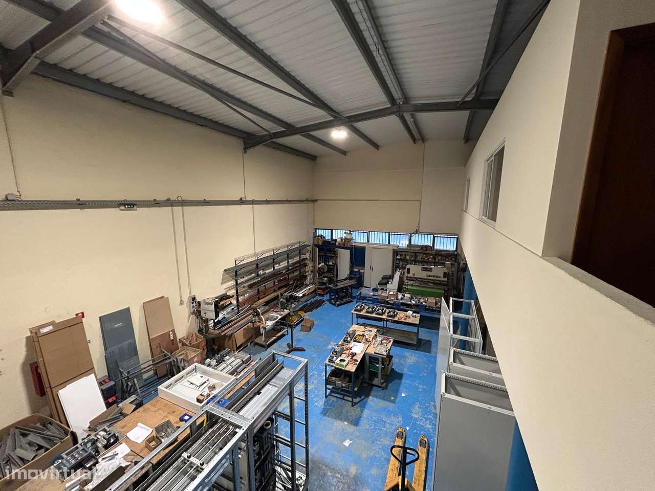 Armazém 458m2 Ermesinde-6