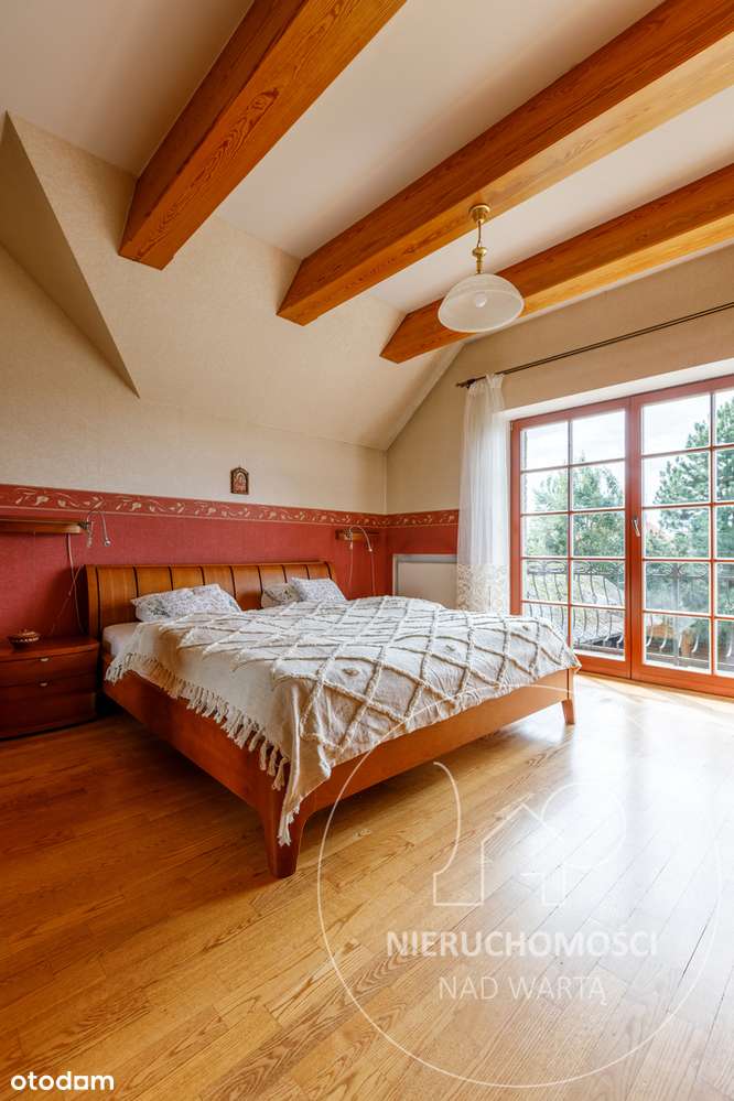 Stylowy dom z malowniczym ogrodem-12